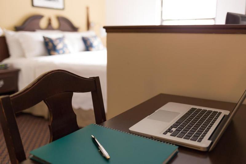 ซูเปอร์ 8 บาย วินด์แฮม ไฮพอยต์/กรีนส์โบโร Hotel ไฮพอยท์ ภายนอก รูปภาพ